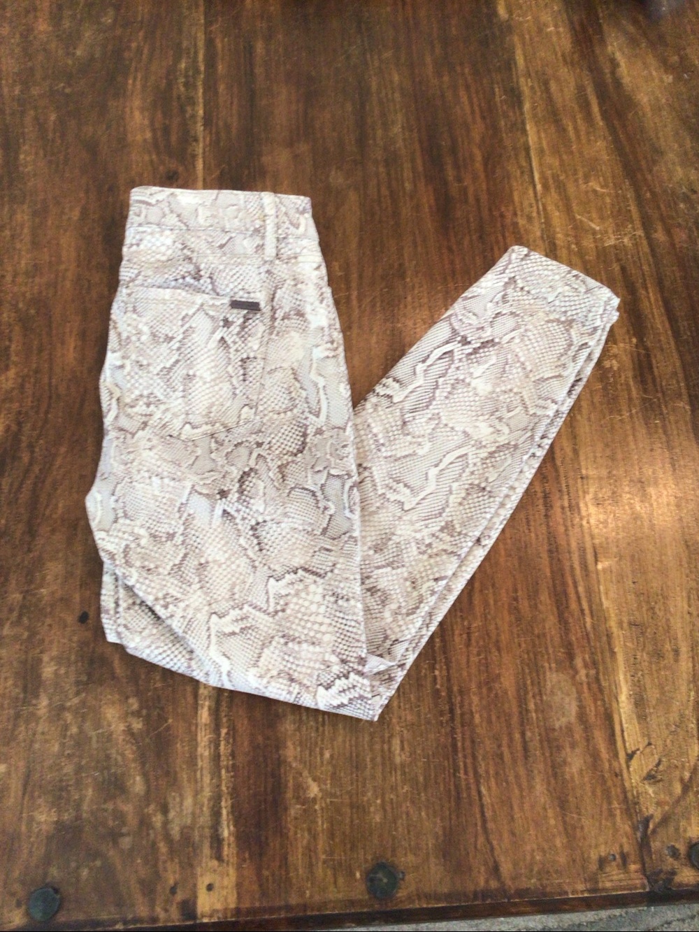 WHBM the skinny ankle snakeskin print pants - Picture 2 of 7